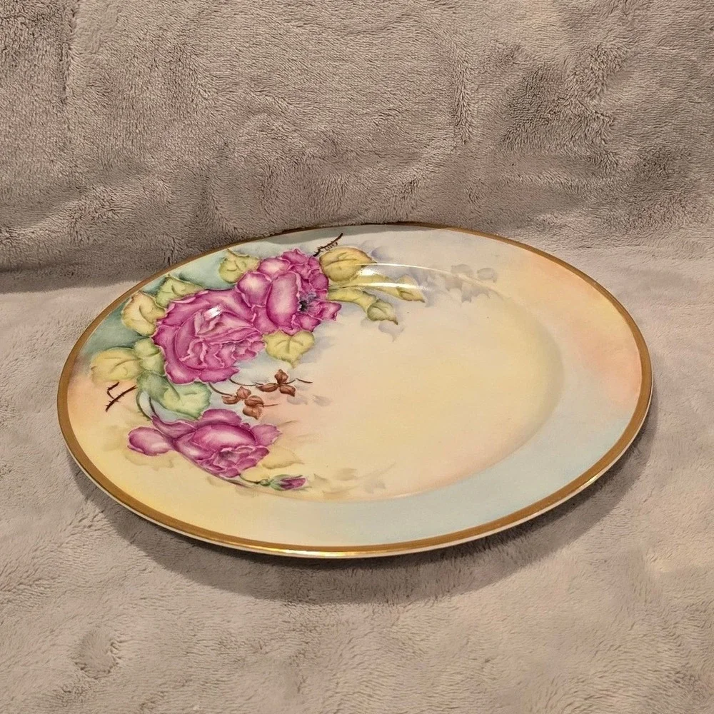 Vtg‎ Bavaria The Baronial Hand Painted Purple Rose Porcelain Plate Gold Rim 10